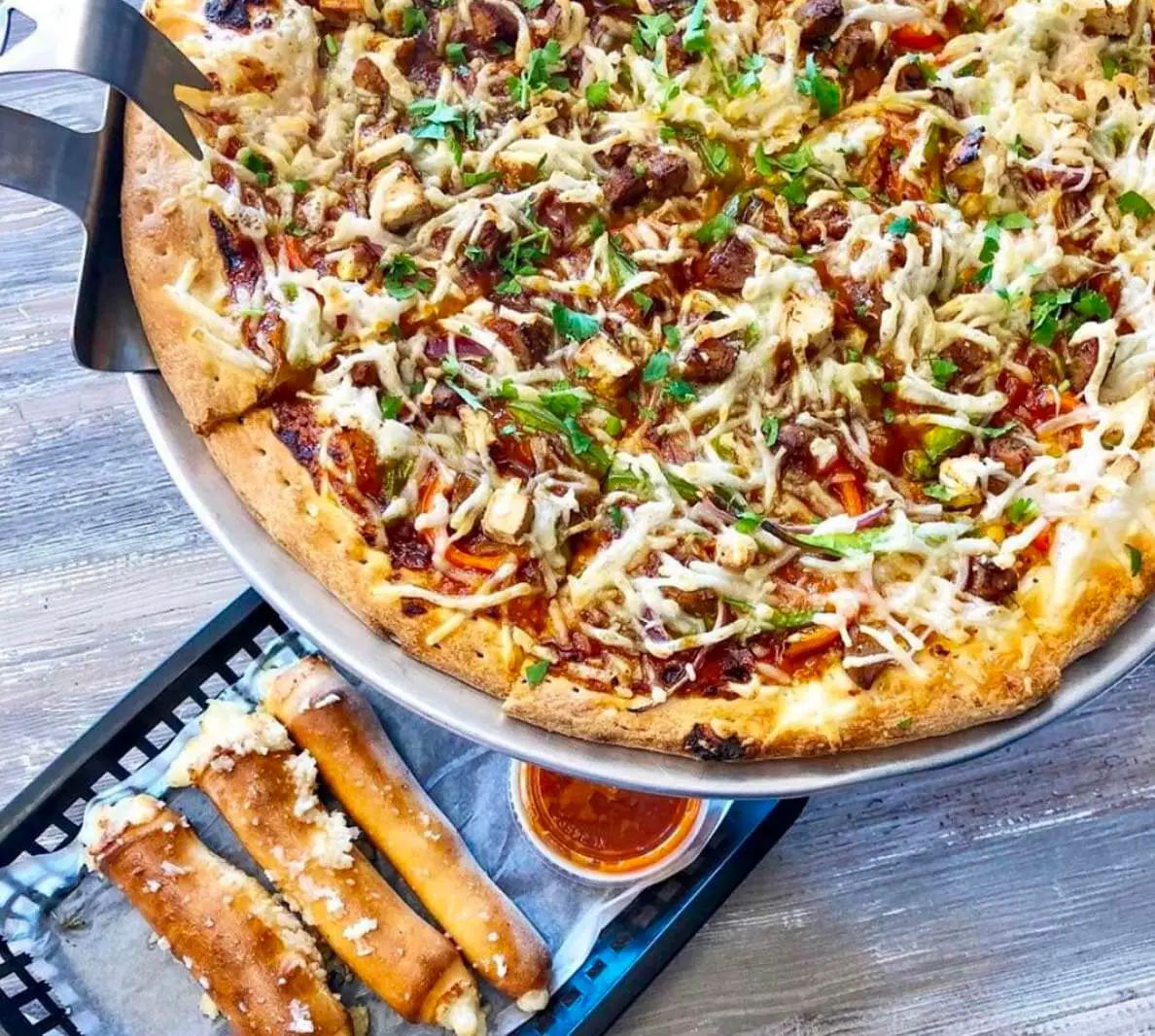 20 Spots to Get Vegan Pizza in Los Angeles