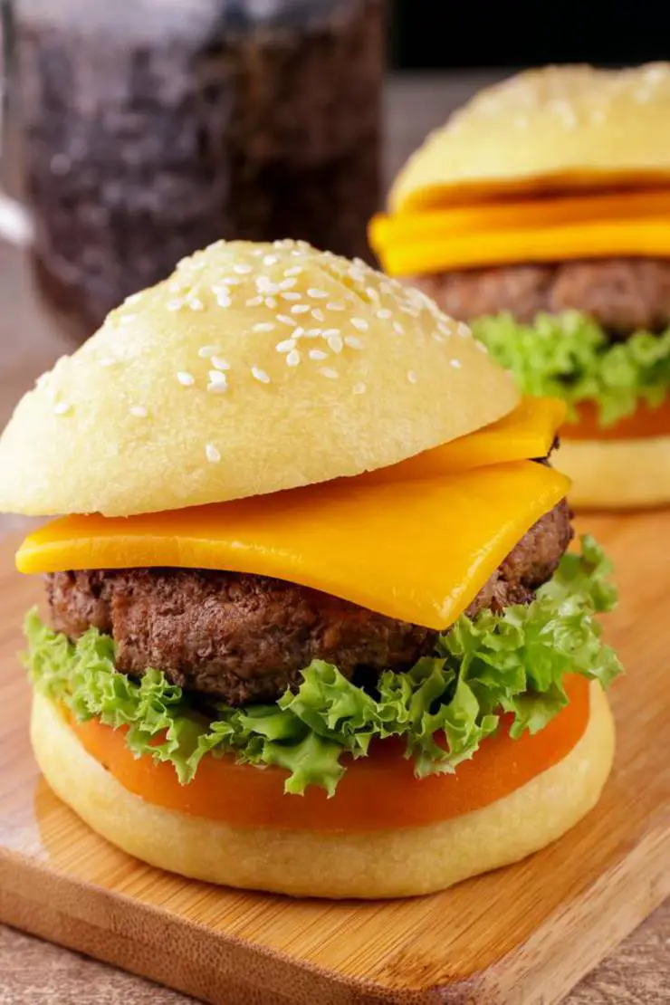 5 Ingredient Keto Buns! BEST Low Carb Fathead Dough Burger ...