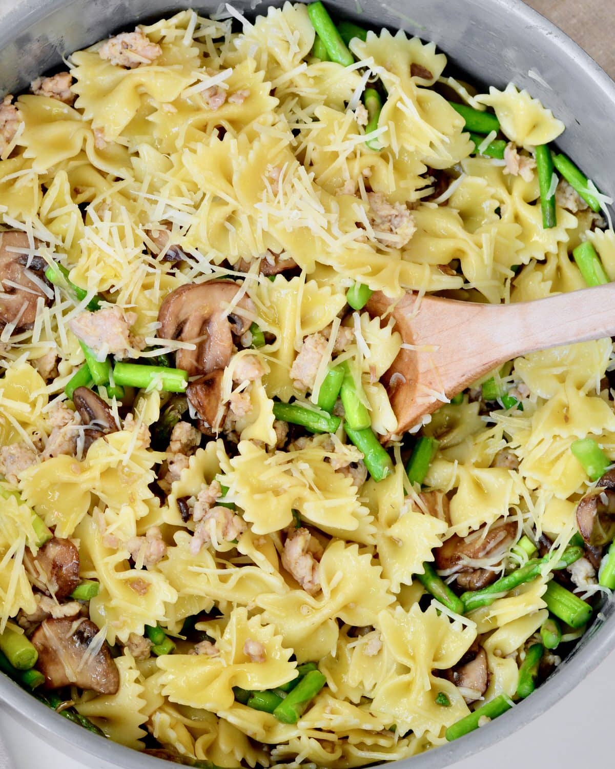 Asparagus Mushroom Turkey Sausage Bow Tie Pasta with Olive Oil and ...