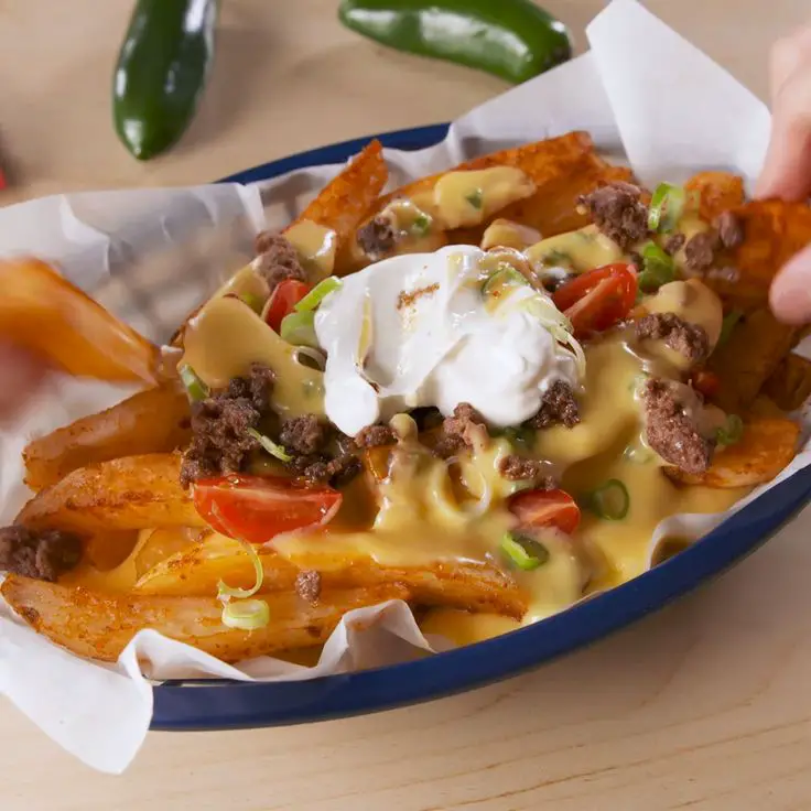 Finally, You Can Make Nacho Fries BellGrande At Home! [Video]