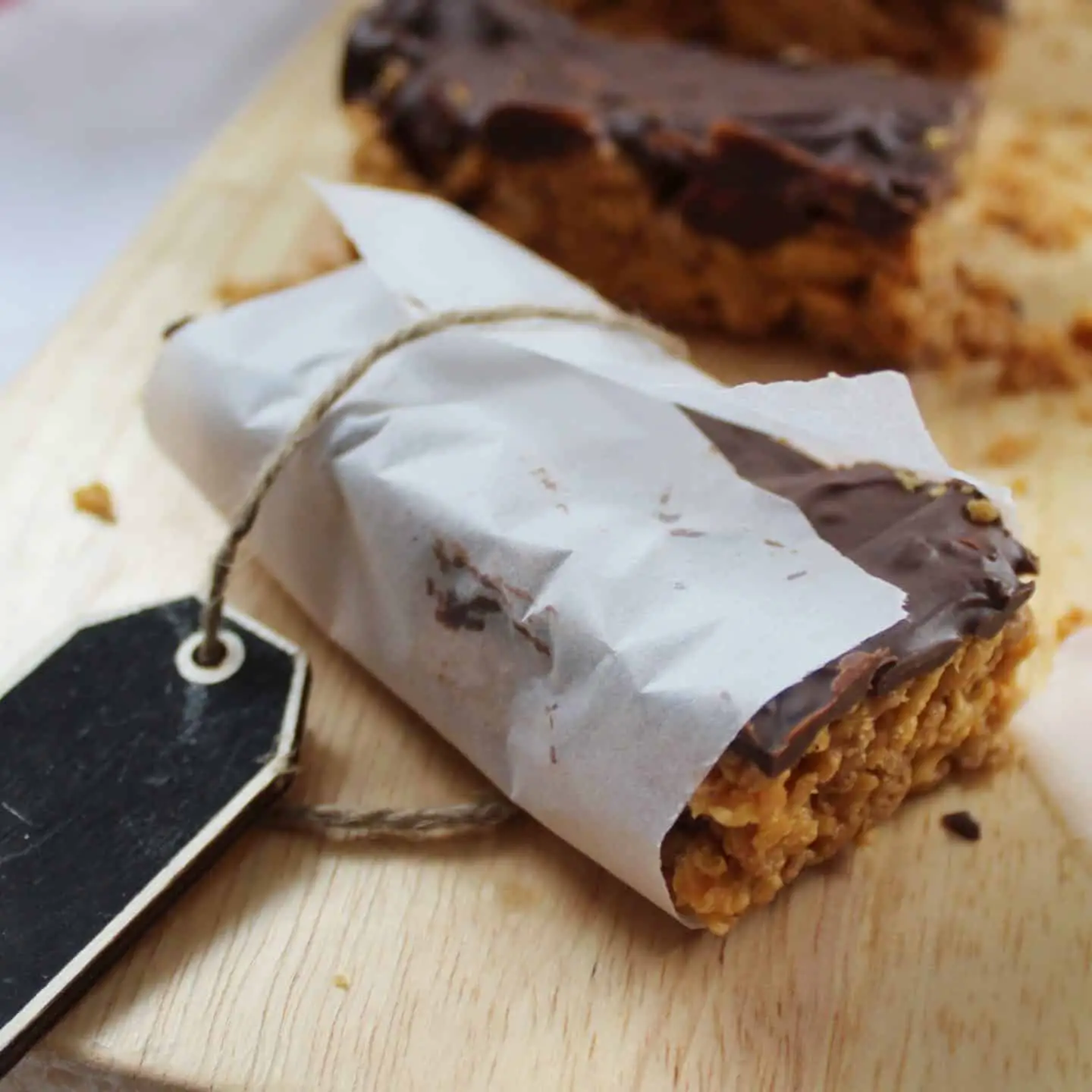 gluten free cereal bar easy recipe freee by doves farm 104_EDIT SQ ...