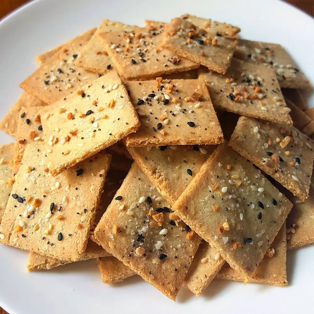 Low Carb Everything Crackers